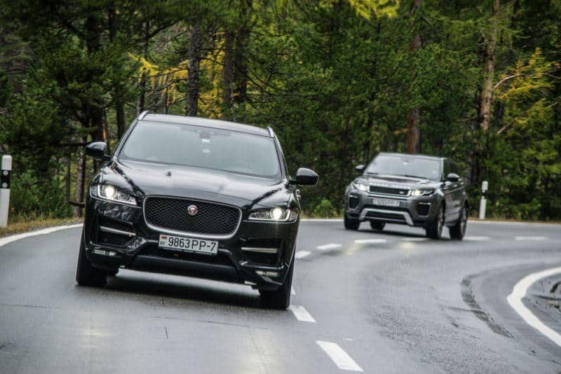 Cover Image for Jaguar Land Rover: Eigene MLA-Plattform für E-Antriebe, Plug-in-Hybrid und Mild-Hybrid-Antriebe