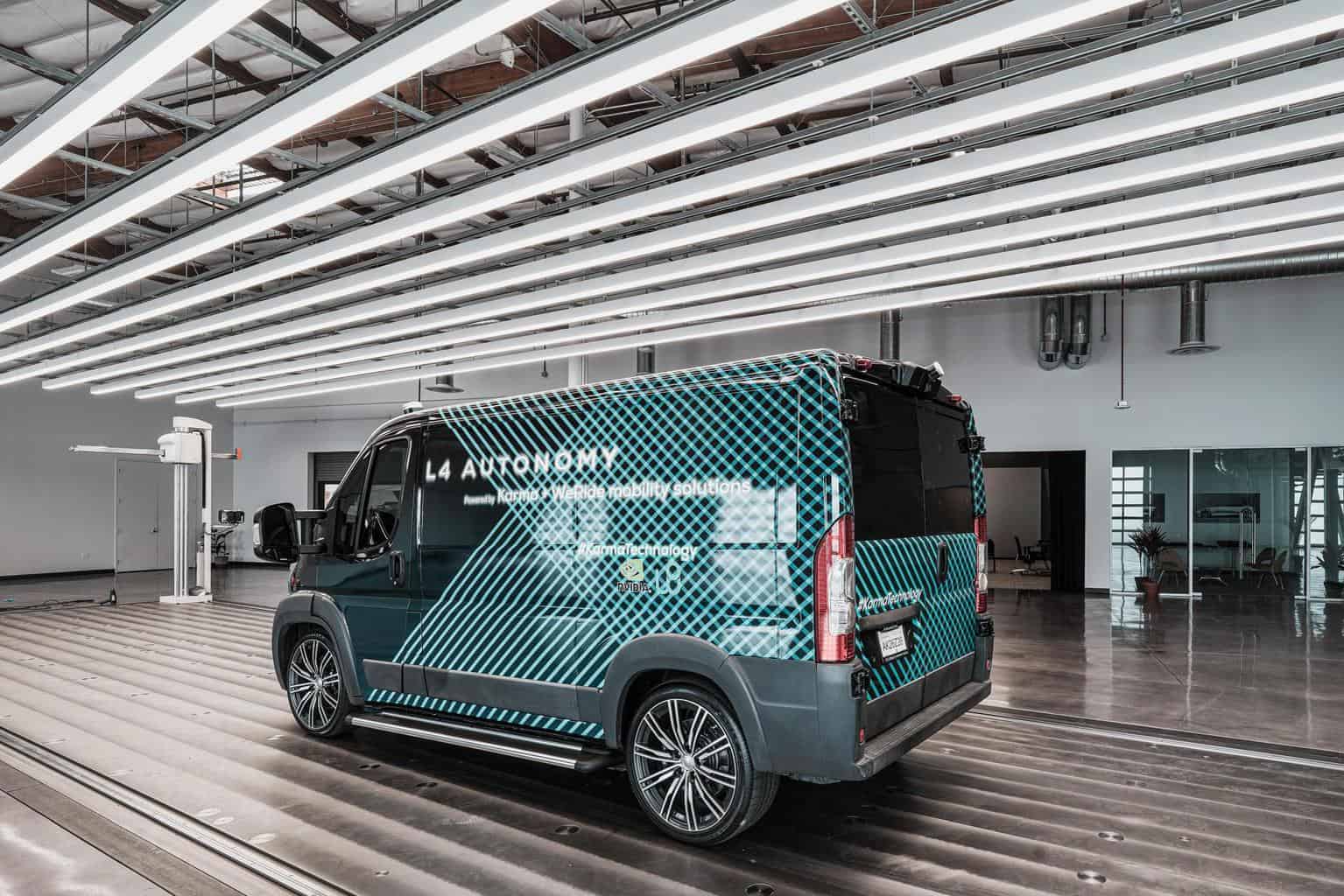 Cover Image for Karma stellt autonomen Elektro-Lieferwagen auf eigener E-Flex Plattform vor