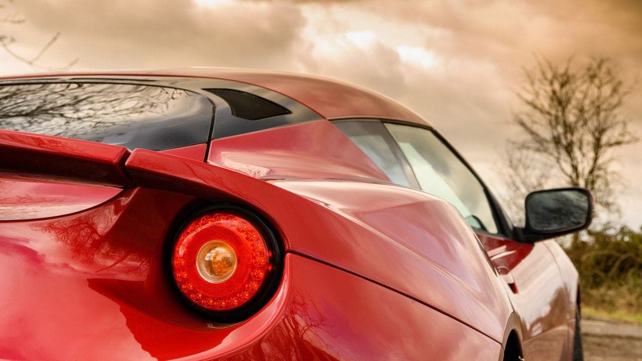 Cover Image for Ab 2028 wird Lotus nur noch E-Autos bauen – Emira ist letzter Verbrenner