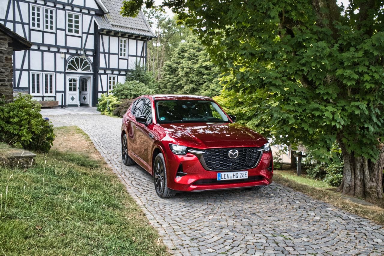 Cover Image for Mazda: Sieht die Zukunft vielfältig. Es gibt nicht den einen Antrieb!