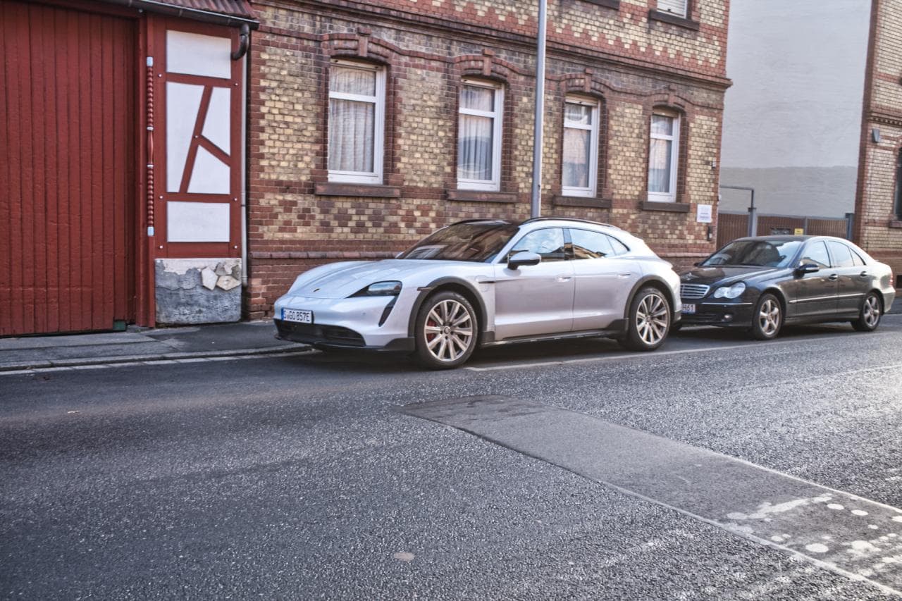 Cover Image for Porsche Taycan 4S Cross Turismo: Test, Eindrücke & Erfahrungen
