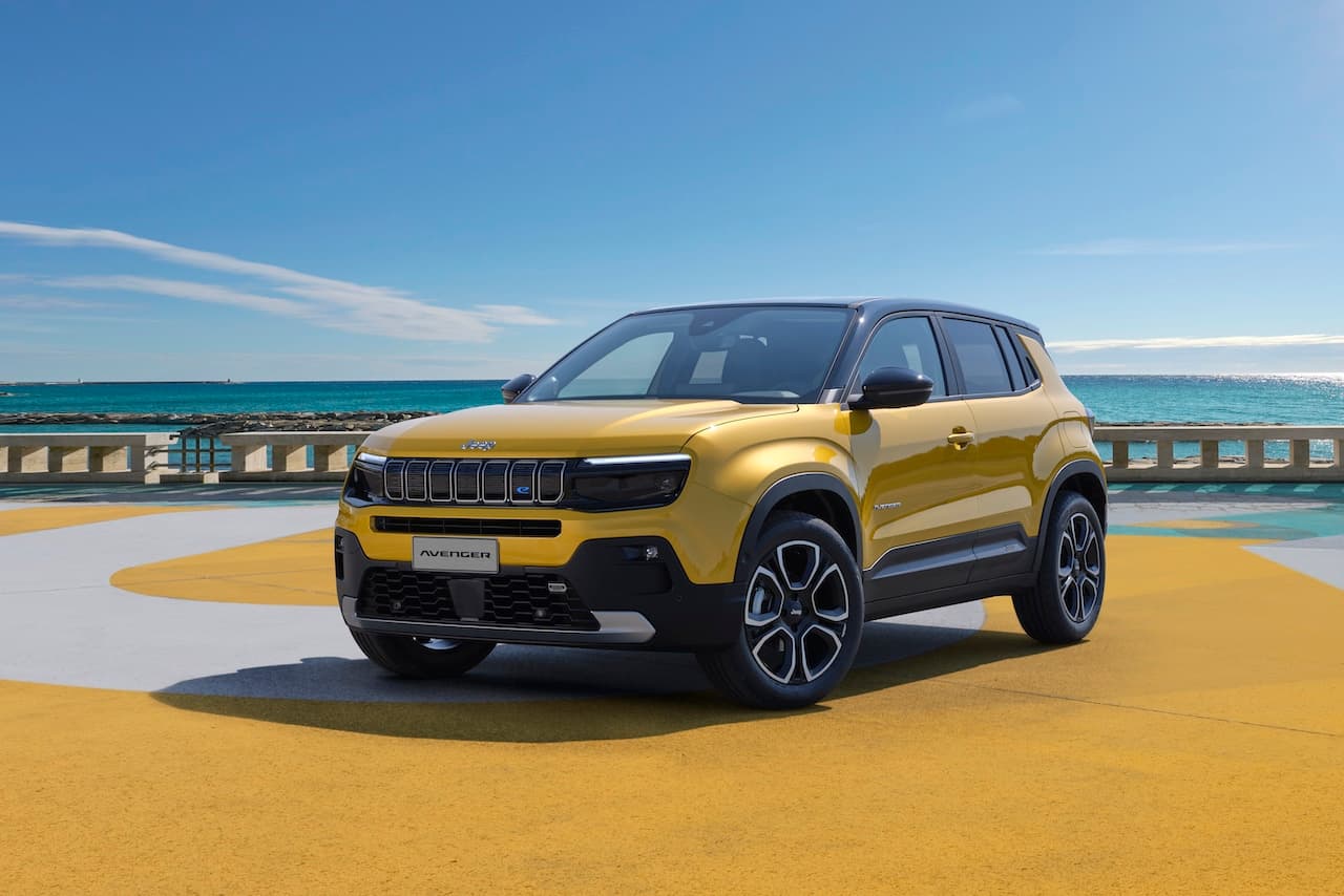 Cover Image for Elektro-SUV Jeep Avenger kann ab 39.900 Euro bestellt werden