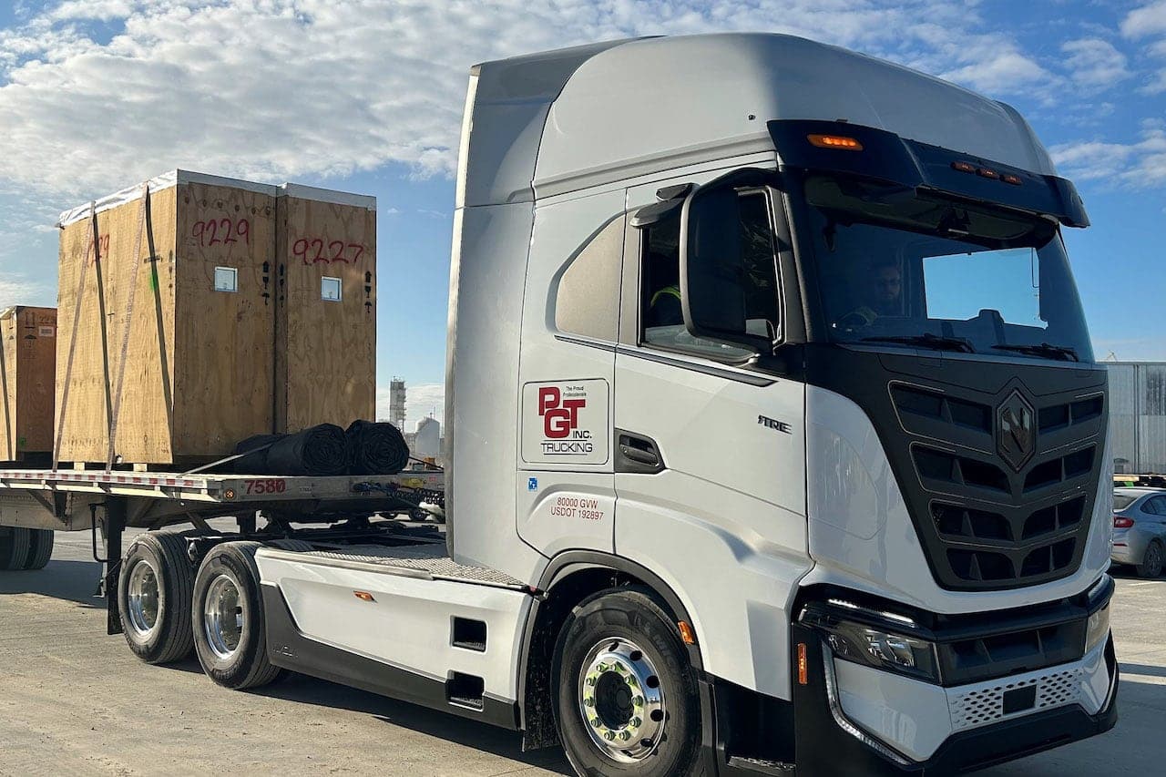Cover Image for US-Logistiker will mehr als 100 E- und H2-Lkw von Nikola einflotten