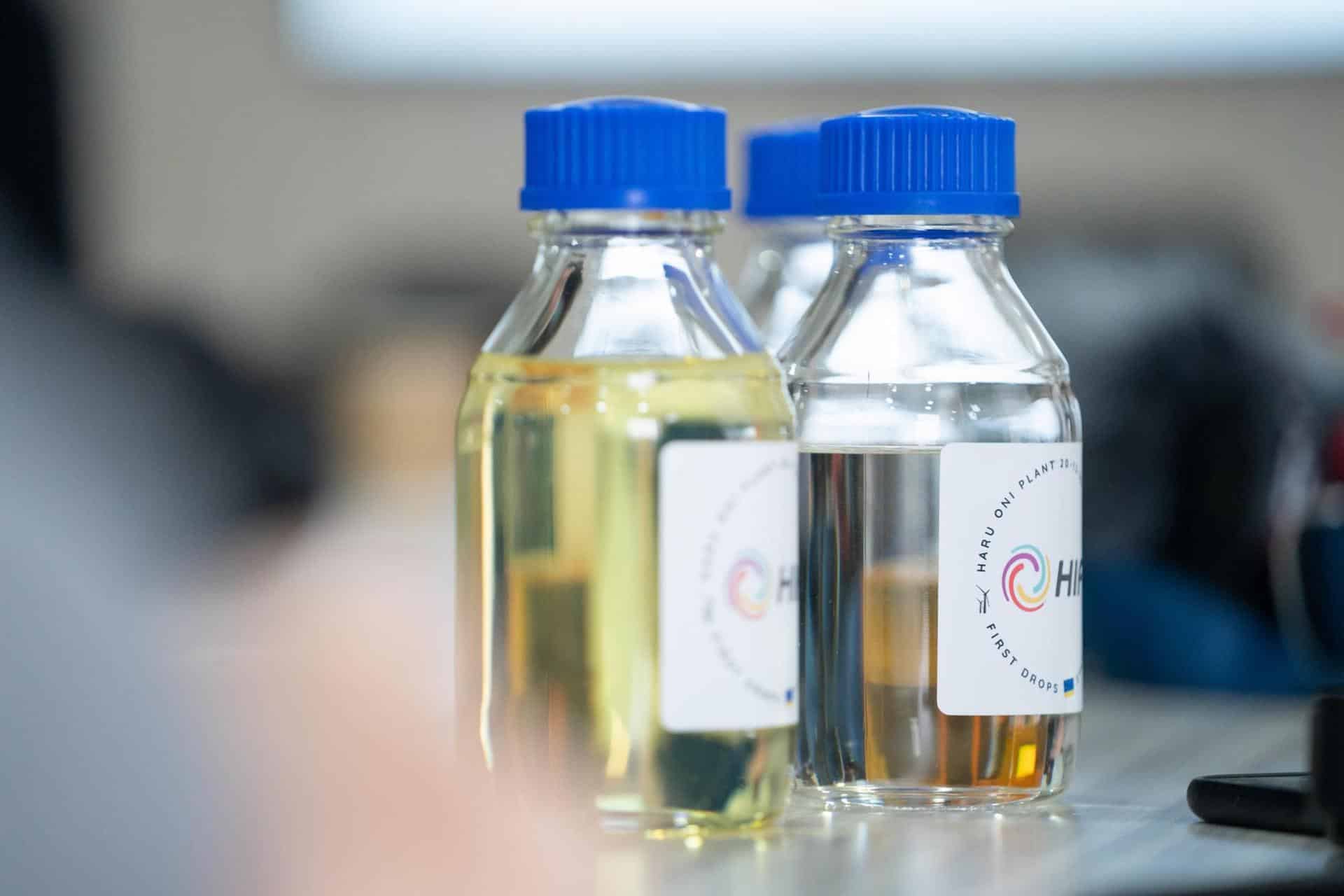 Cover Image for EU-Entscheidung: Hintertür für E-Fuels bleibt offen