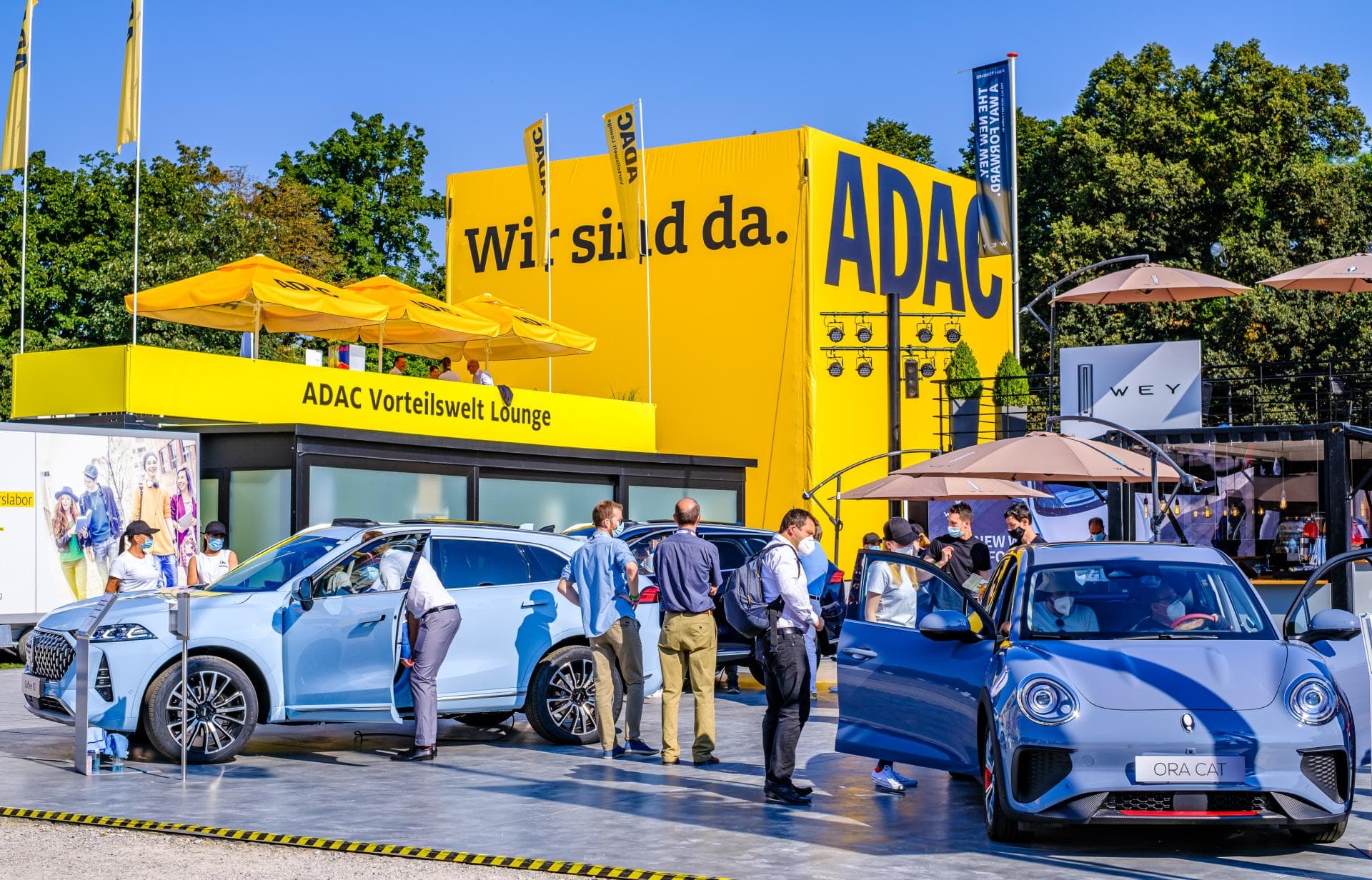 Cover Image for ADAC-Präsident: Baut mehr günstige E-Autos!