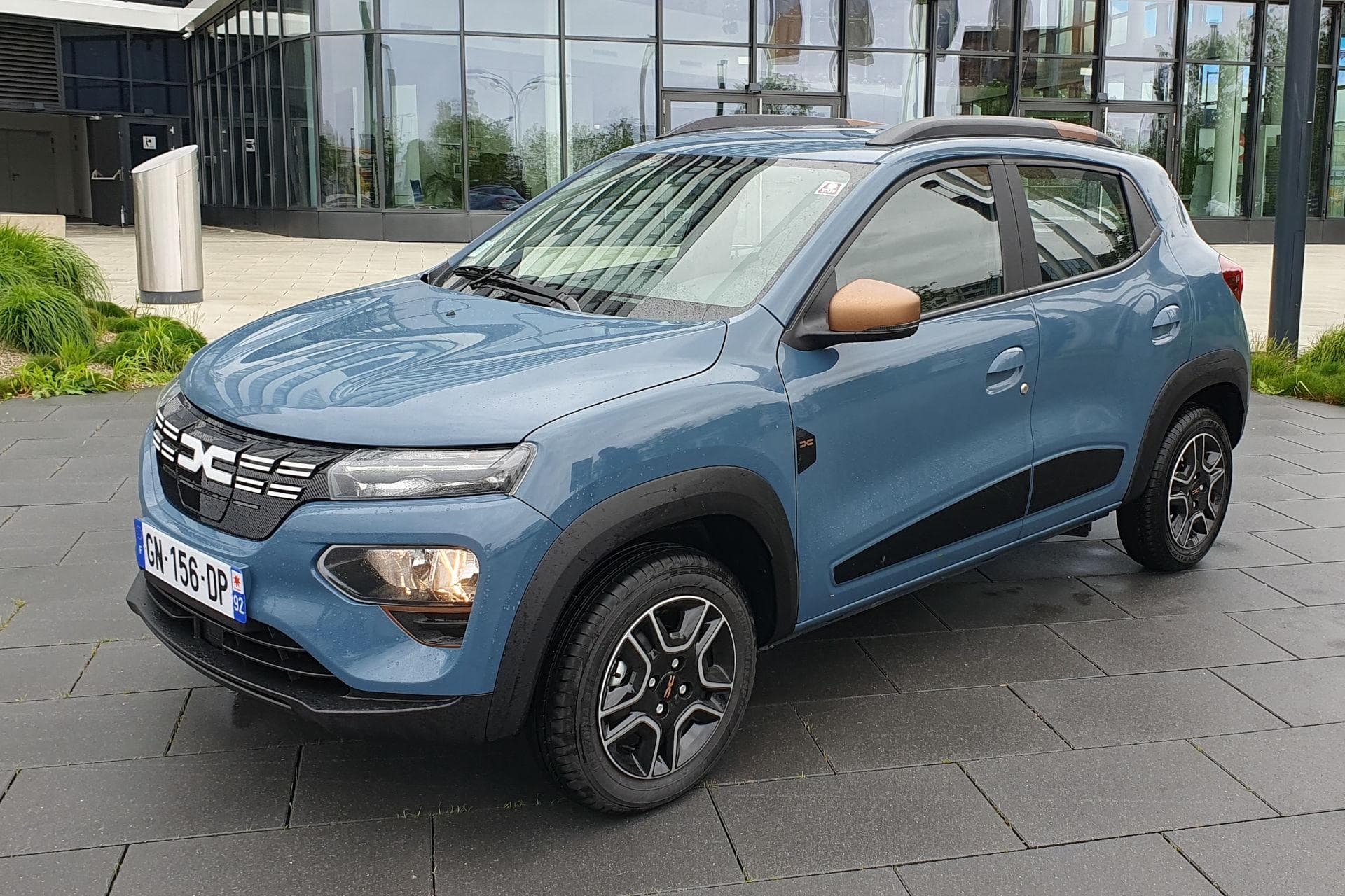 Cover Image for Dacia Spring 65: Ganz einfach elektrisch – eine Testfahrt