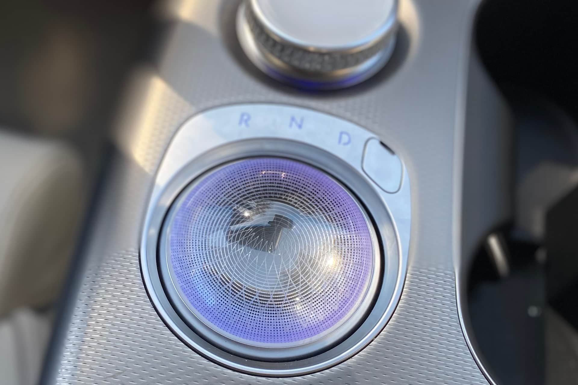 Cover Image for Der mit der Zauberkugel: Eindrücke zum Genesis GV60