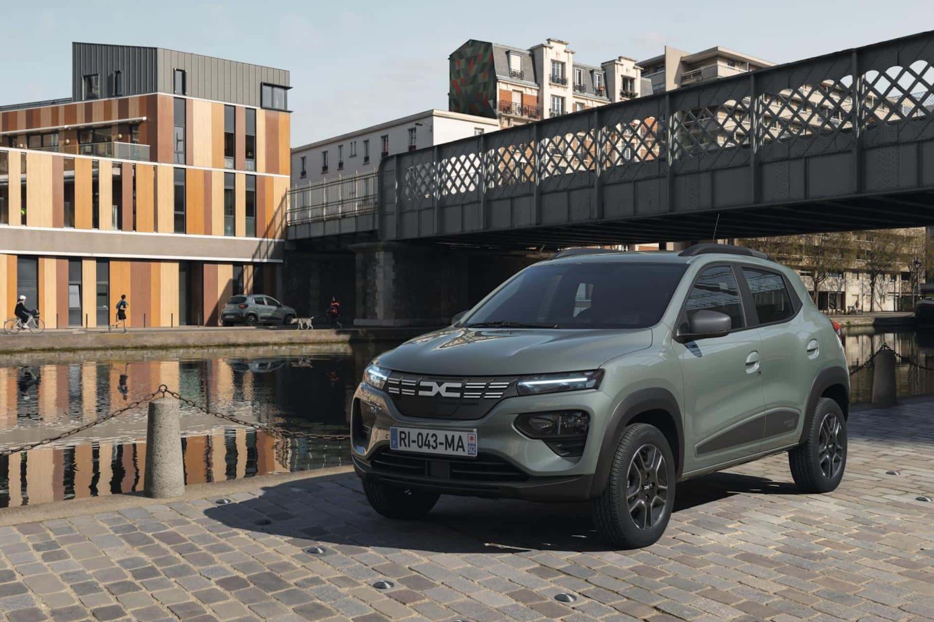 Cover Image for “Gratis-Strom für 25.000 Kilometer” – Dacia Spring wird noch günstiger