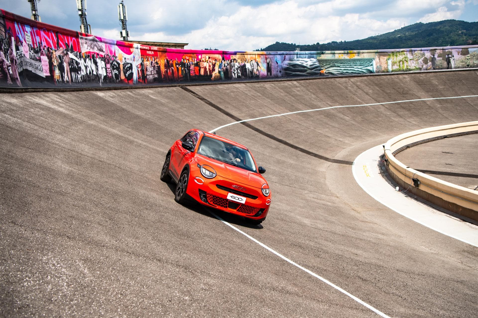 Cover Image for Abarth 600e: Crossover mit Biss