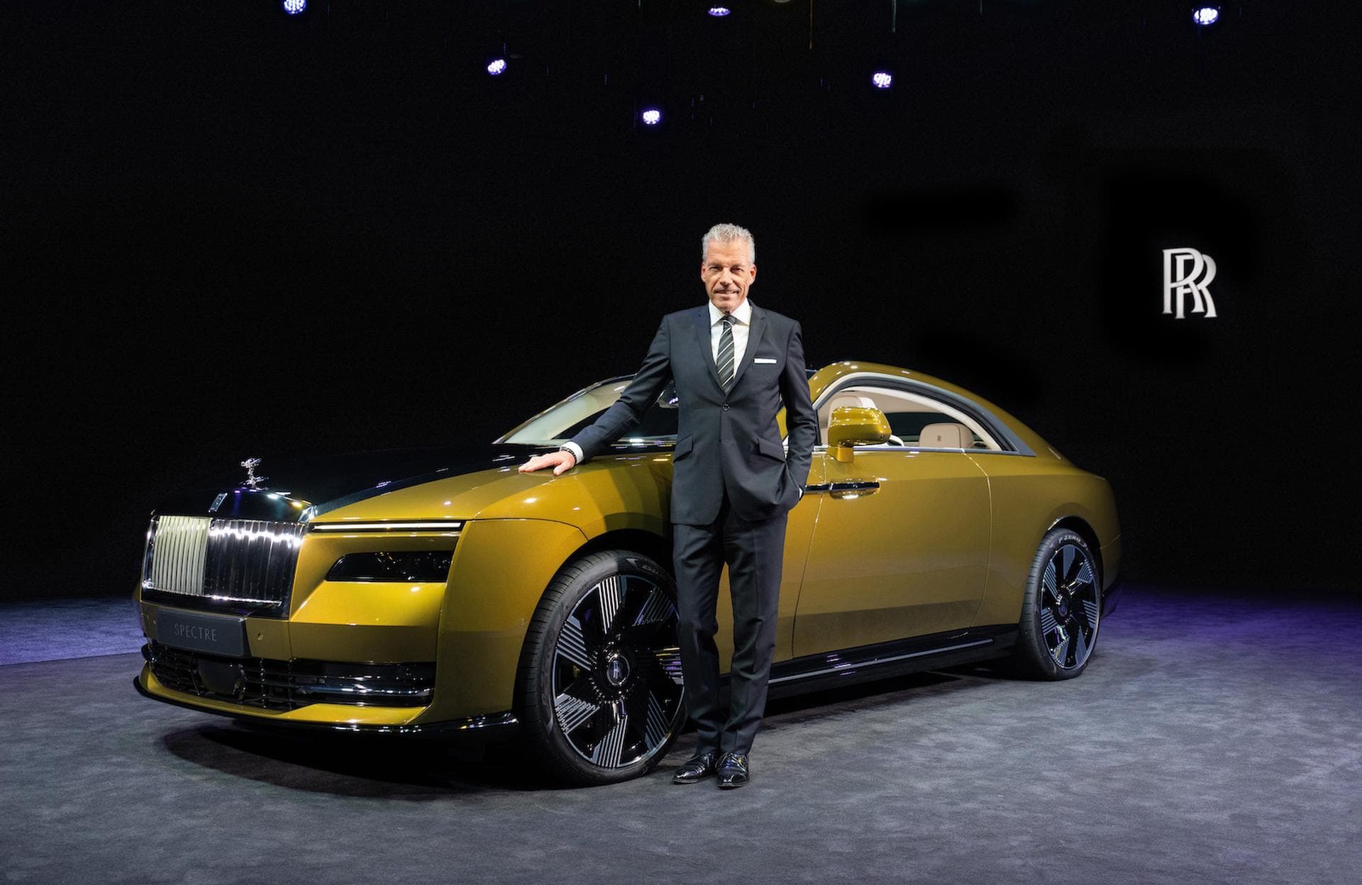 Cover Image for Rolls-Royce: Tradition trifft Innovation