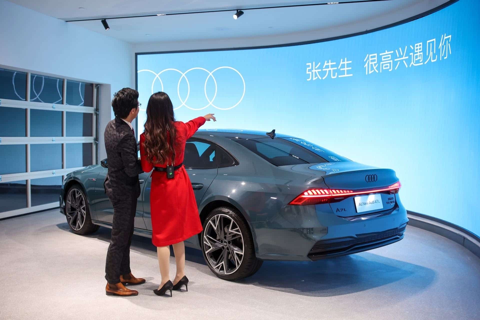 Cover Image for Deutsche Autoindustrie fürchtet Strafzölle auf chinesische E-Autos