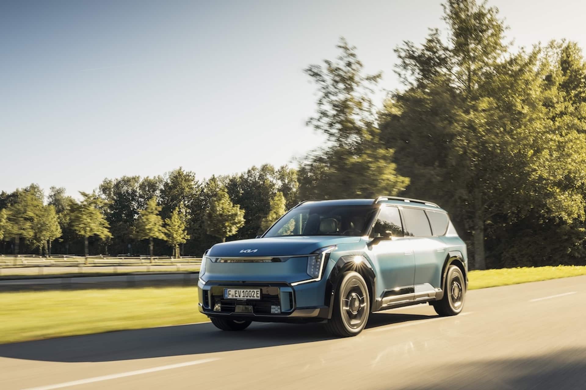 Cover Image for Kia EV9 GT: Siebensitzer mit irrer Beschleunigung startet bald