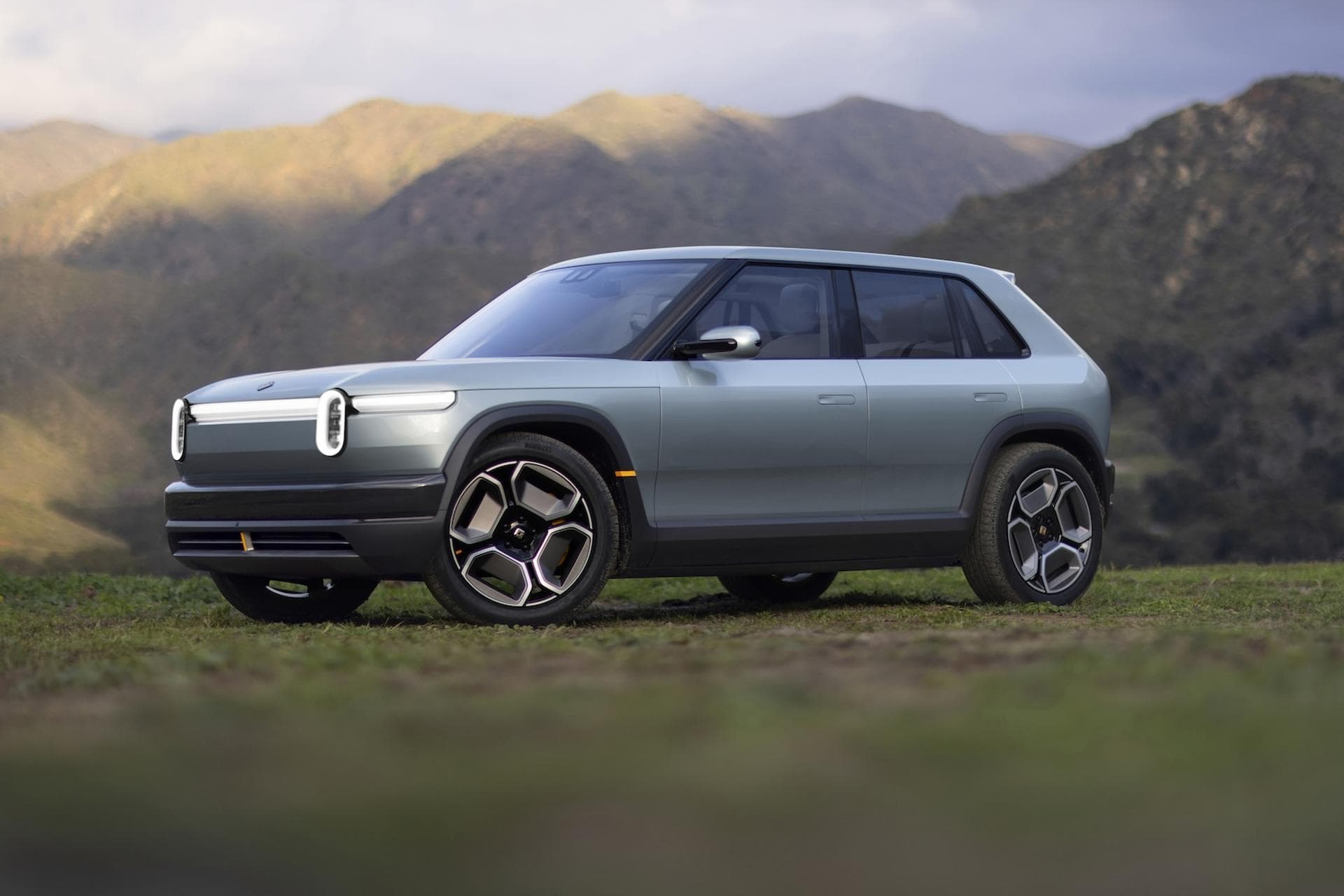 Cover Image for Rivian R2 und R3: Neustart mit kleineren Modellen ab 2026