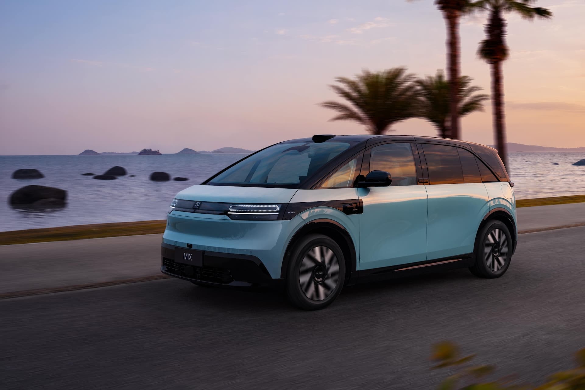 Cover Image for Wegen Strafzöllen: Zeekr denkt über E-Auto-Fertigung in Europa nach