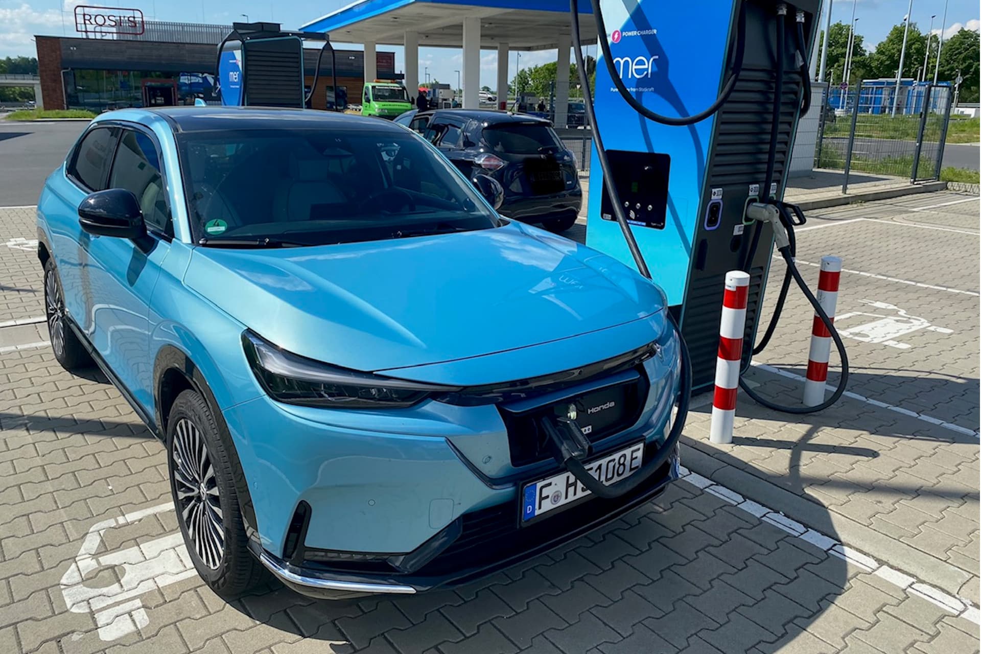 Cover Image for Der Honda e:Ny1 im Test: Lang lebe der Akku