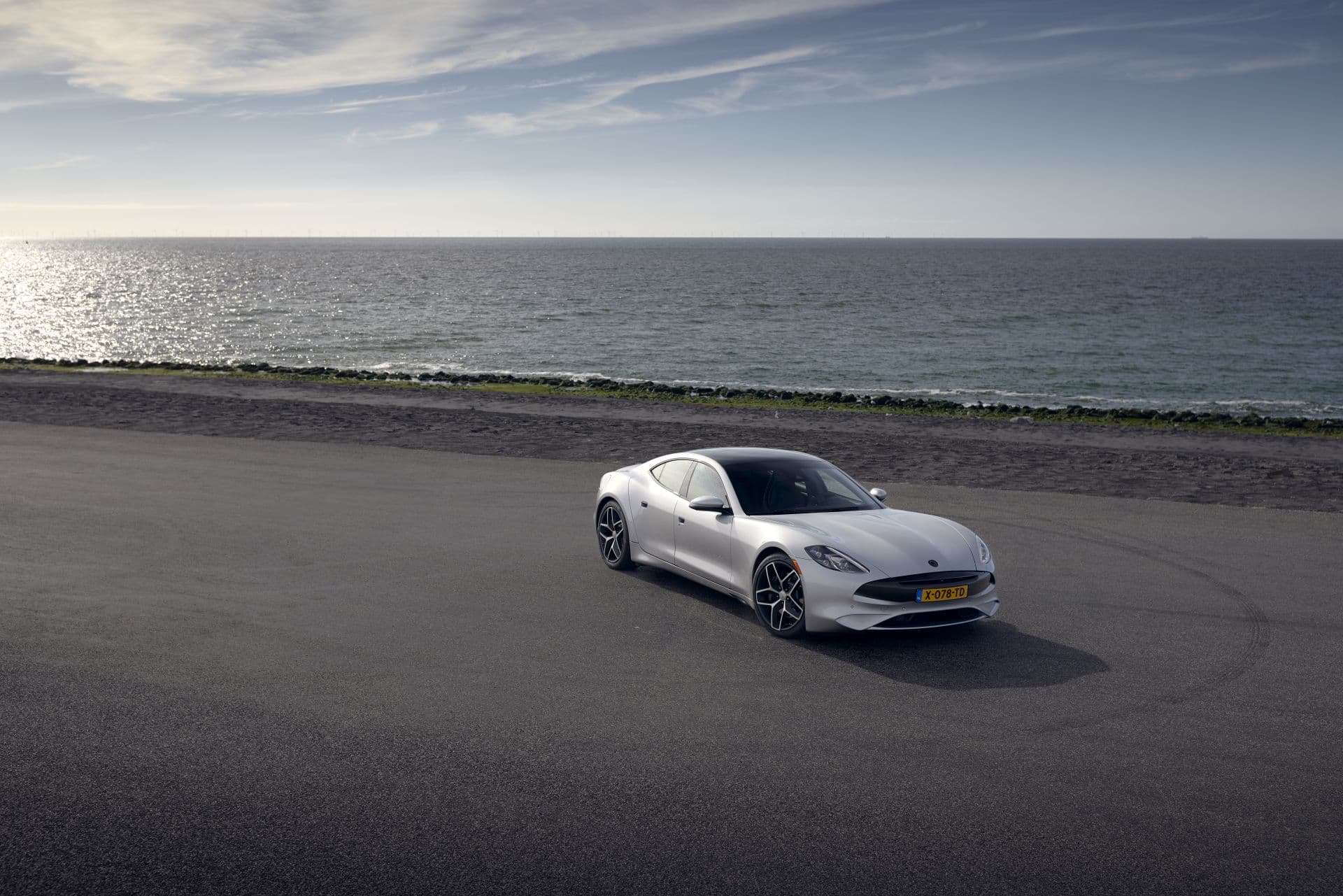 Cover Image for Karma Revero: E-Auto mit Verbrenner-Unterstützung