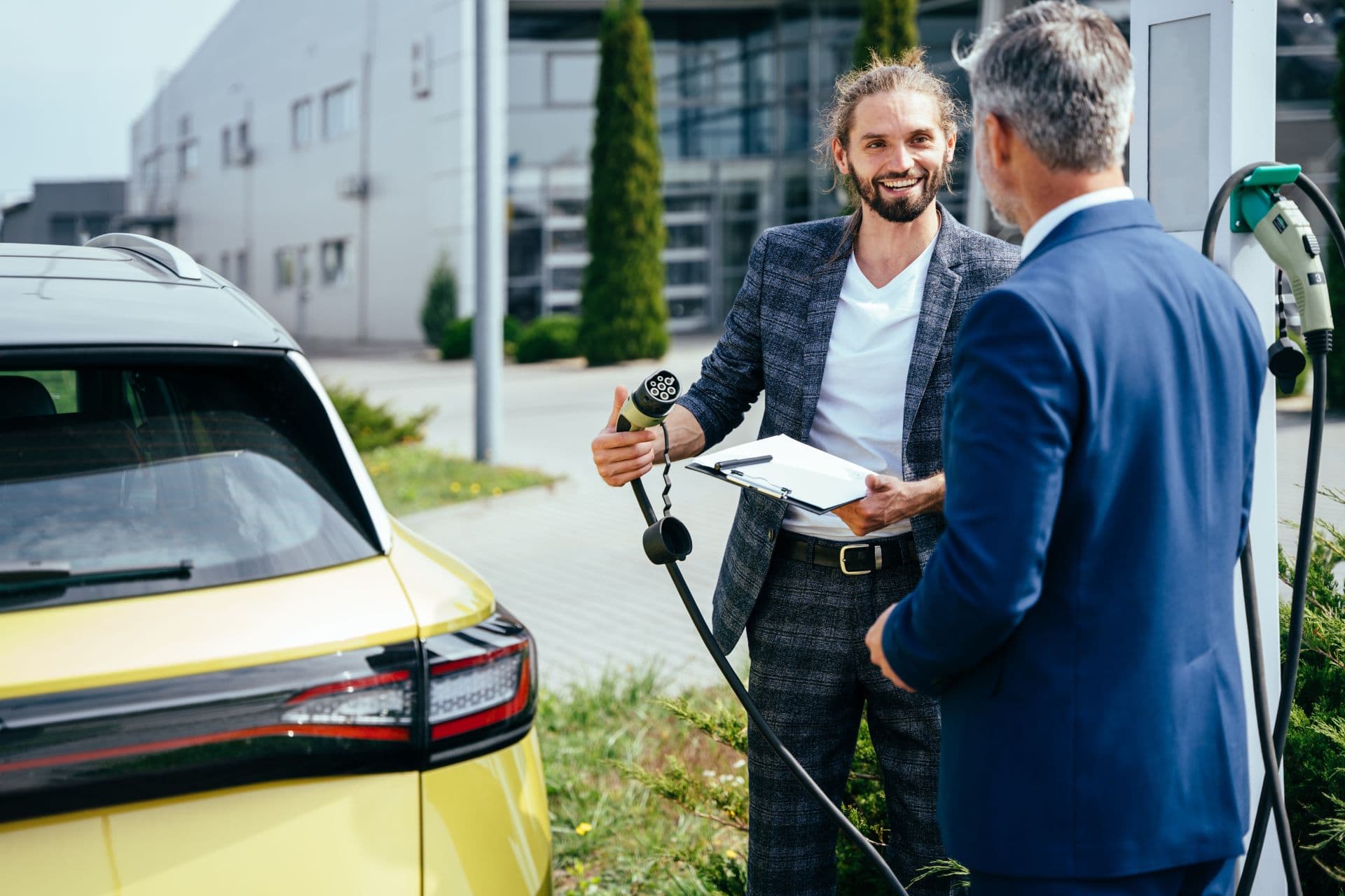 Cover Image for Schweizer Bundesamt hält positive Studie zu E-Autos zurück