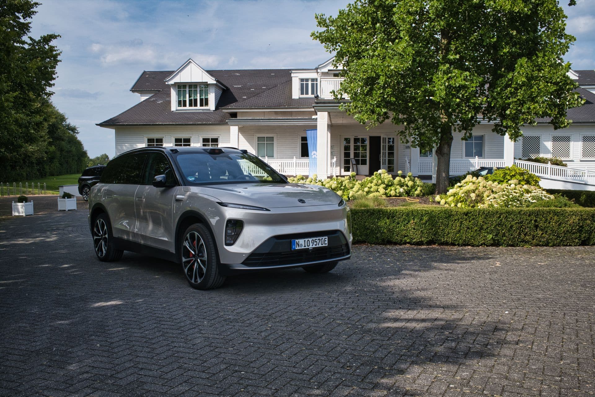 Cover Image for Nio und das Henne-Ei-Problem: EL8 als Lösung?