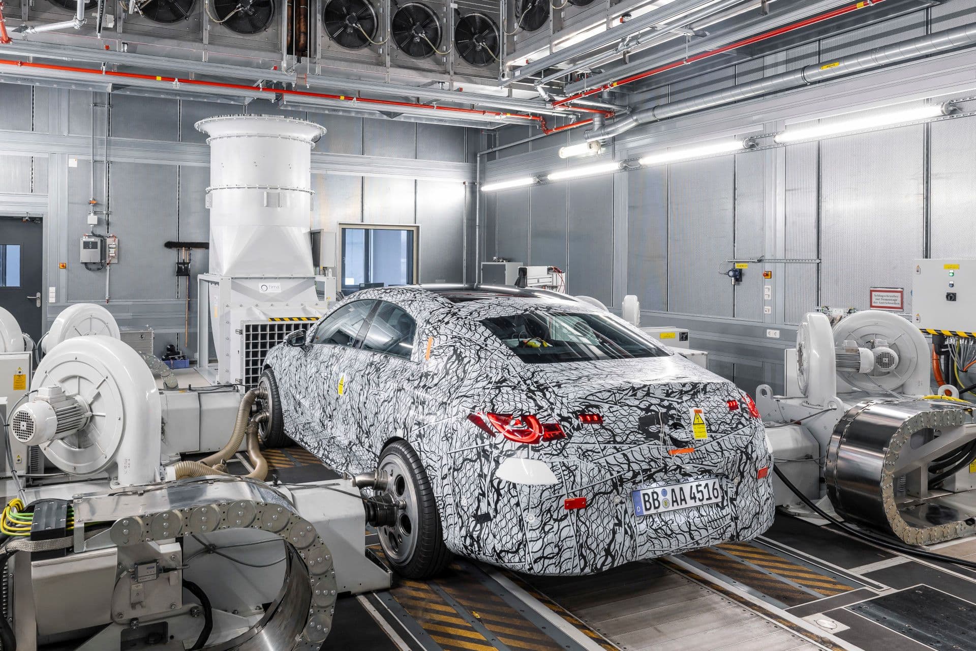 Cover Image for Mercedes’ E-Auto-Pläne: Mehr Effizienz, mehr Reichweite