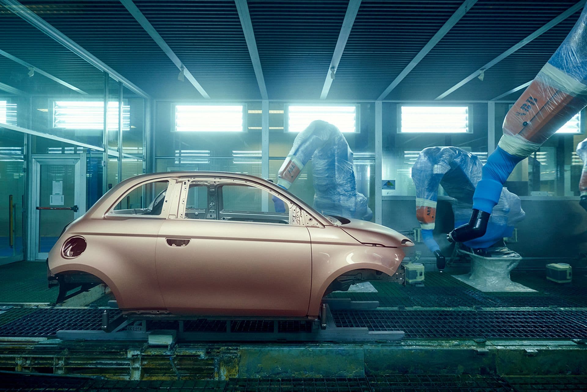Cover Image for Fiat: Zukunft des Mirafiori-Werks bleibt unsicher