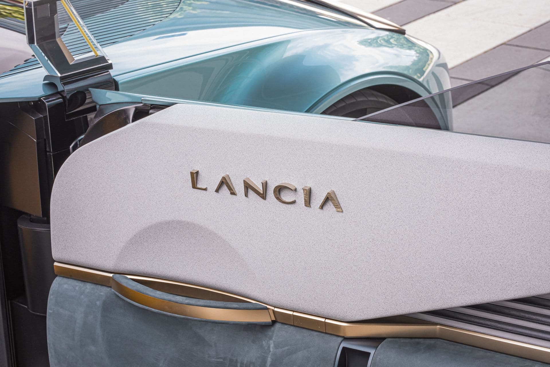 Cover Image for Lancia Gamma soll nun doch auch als Hybrid erscheinen