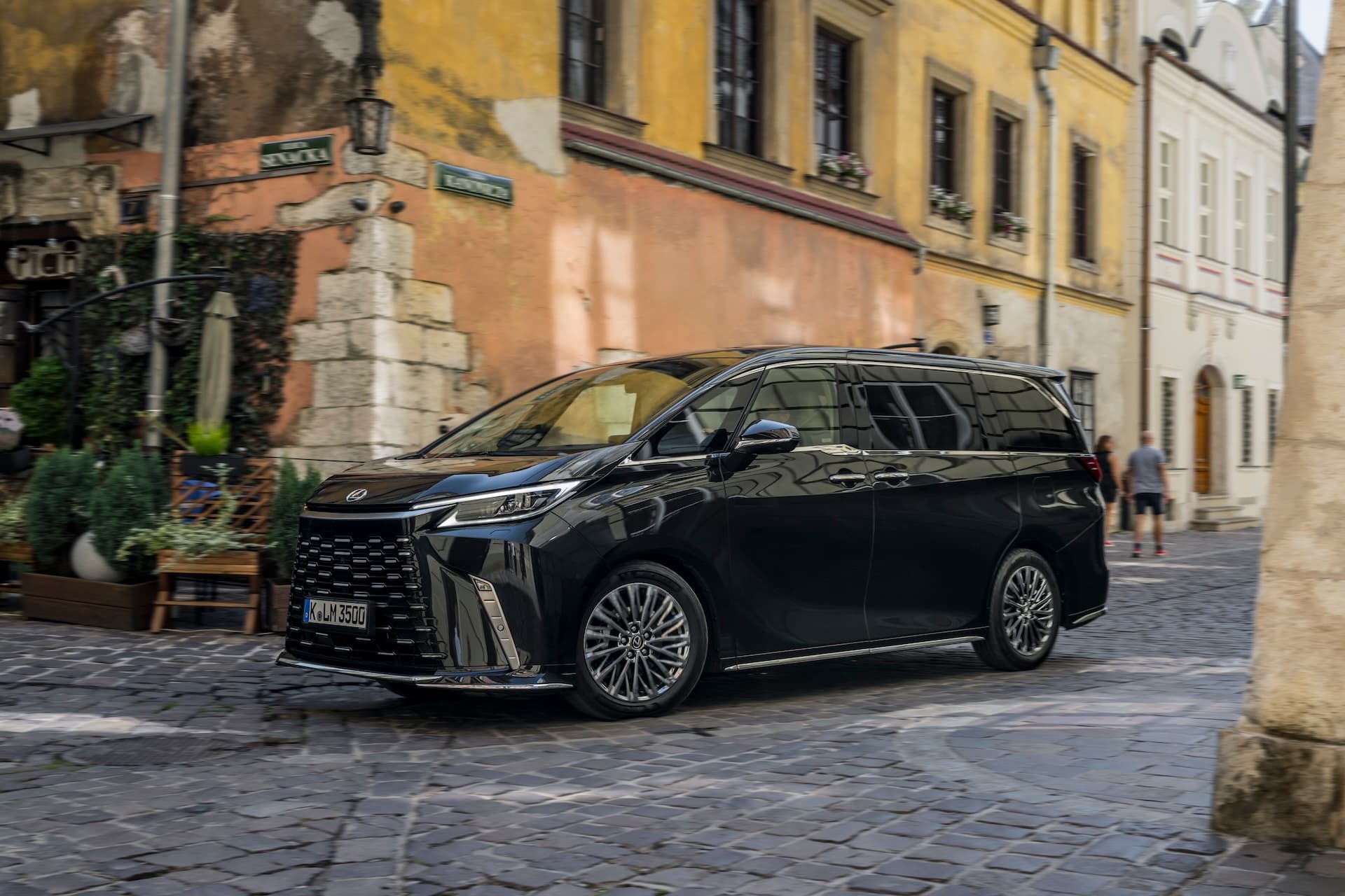 Cover Image for Toyota setzt für Lexus auf eigene Produktion in China