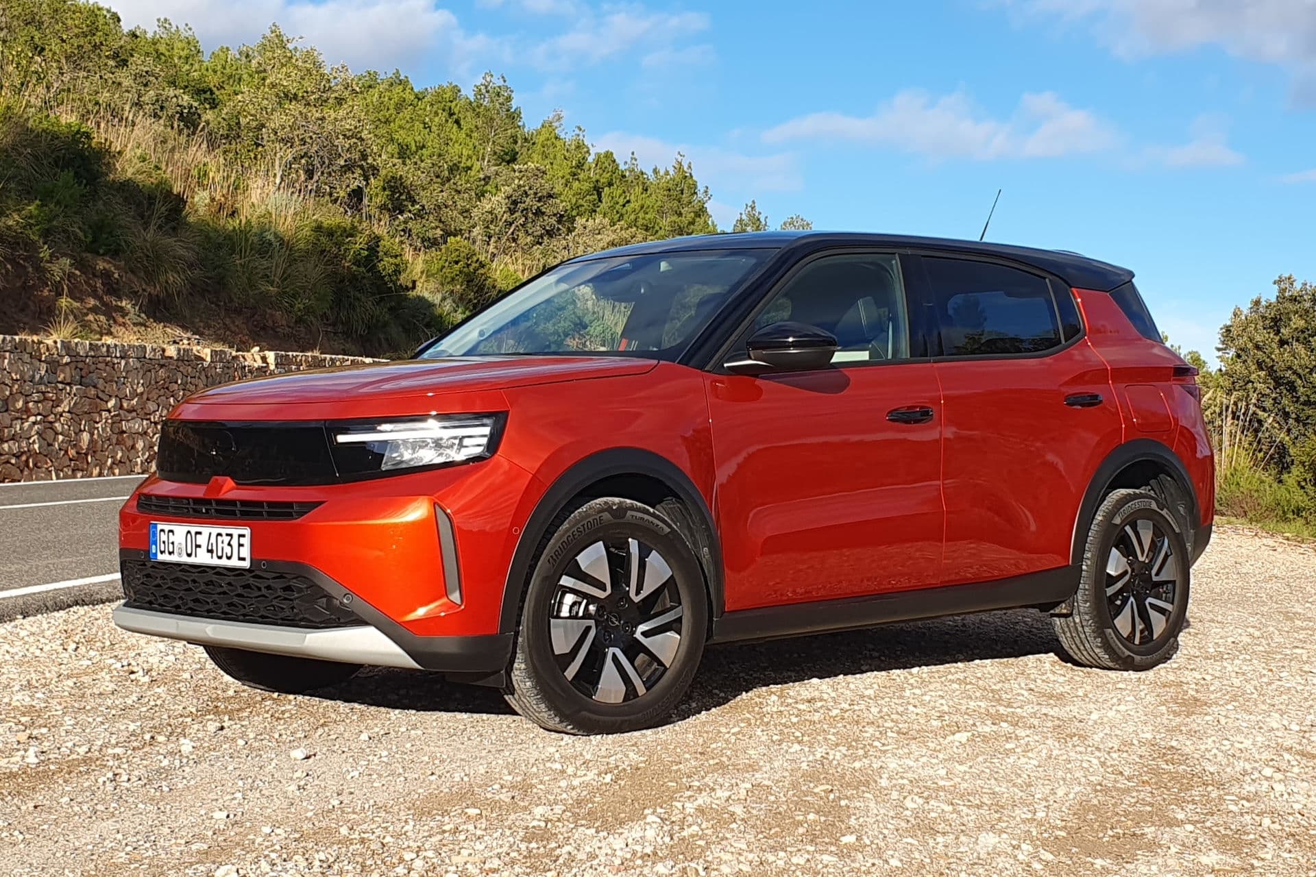 Cover Image for Opel Frontera im Test: Knapp kalkuliertes Elektro-SUV