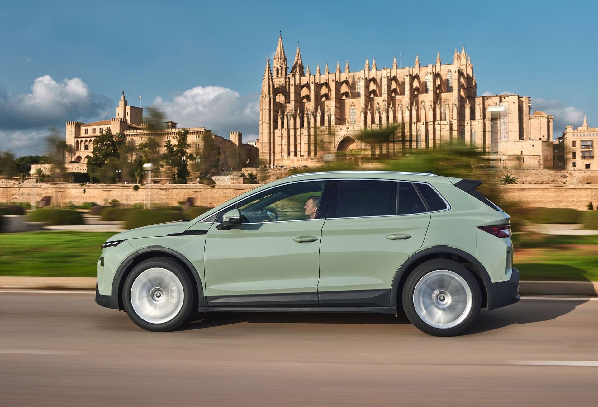 Cover Image for Škoda: E-Autos und Plug-in-Hybride erreichen Rekordanteil
