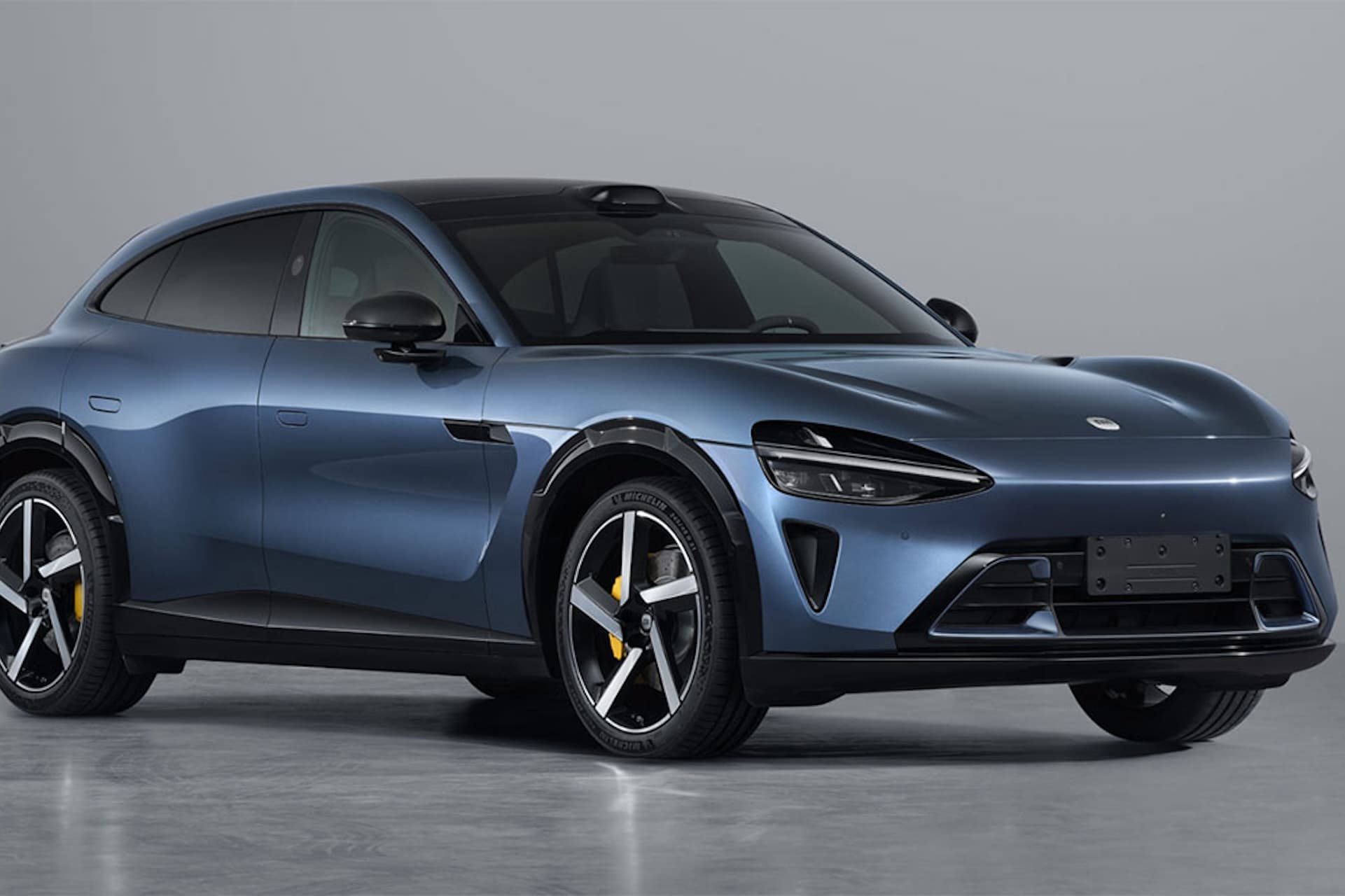 Cover Image for Xiaomi reagiert auf Nachfrage und plant Elektro-SUV für 2025