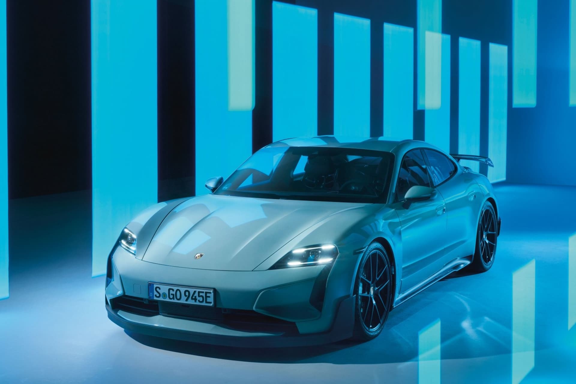 Cover Image for Was den Taycan Turbo GT zum stärksten Serien-Porsche macht