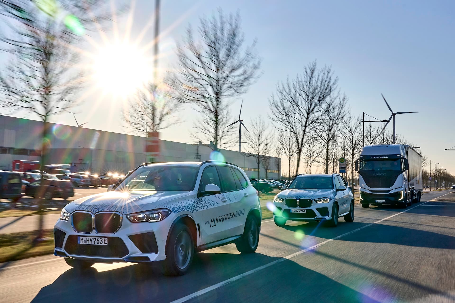 Cover Image for Das plant BMW in Zukunft mit Wasserstoff