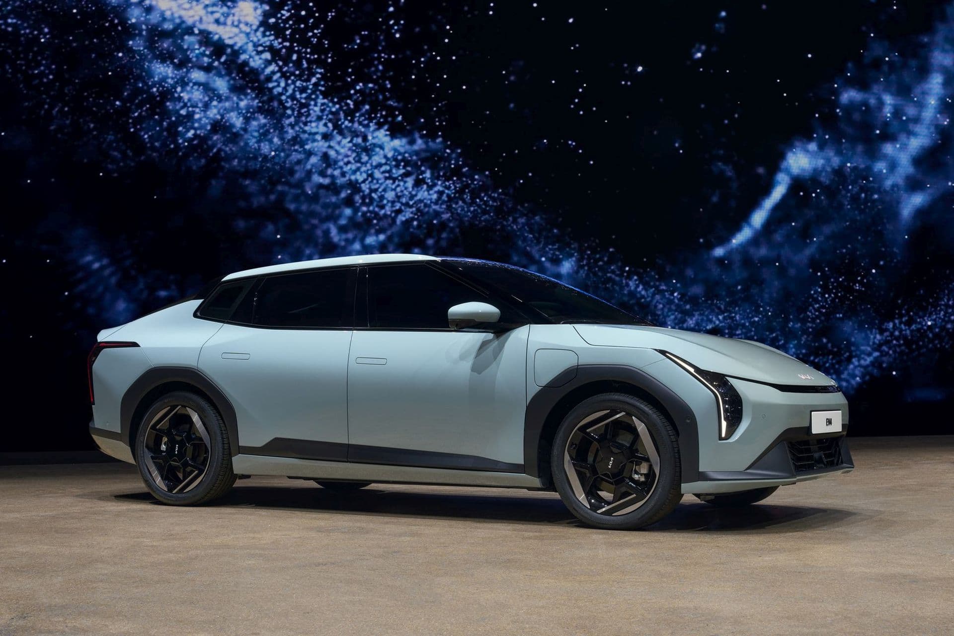 Cover Image for Kia EV4: Ein Stromer – zwei Designs