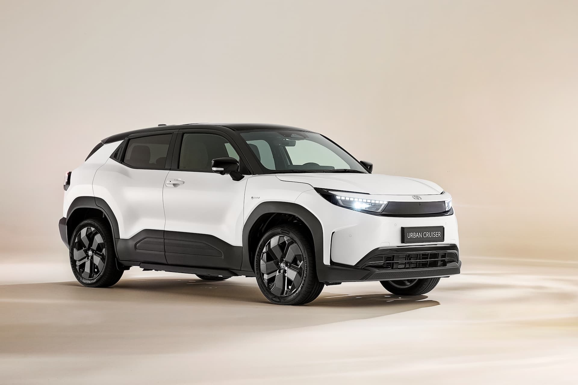 Cover Image for Toyota Urban Cruiser: Rein elektrisch jetzt auch im B-Segment