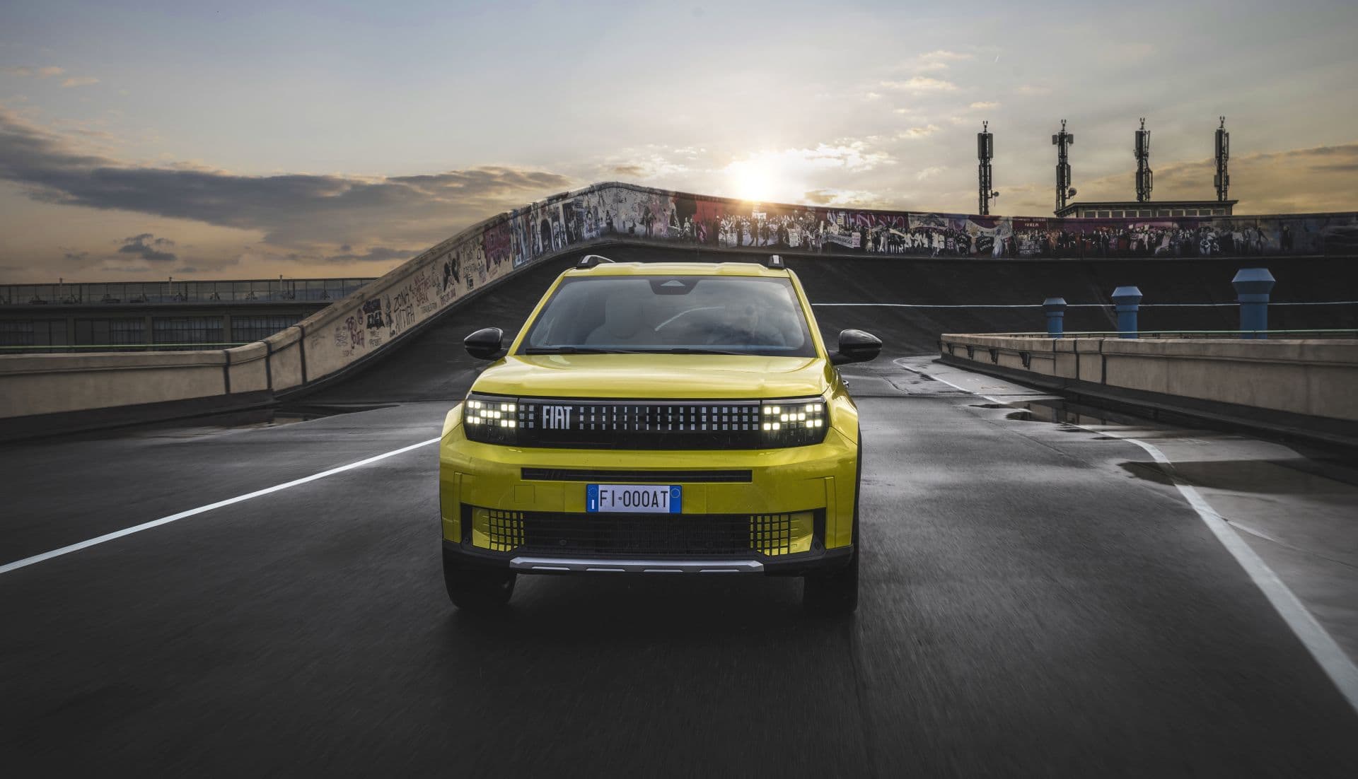 Cover Image for Fiat-CEO sieht großes Potenzial im elektrischen Panda