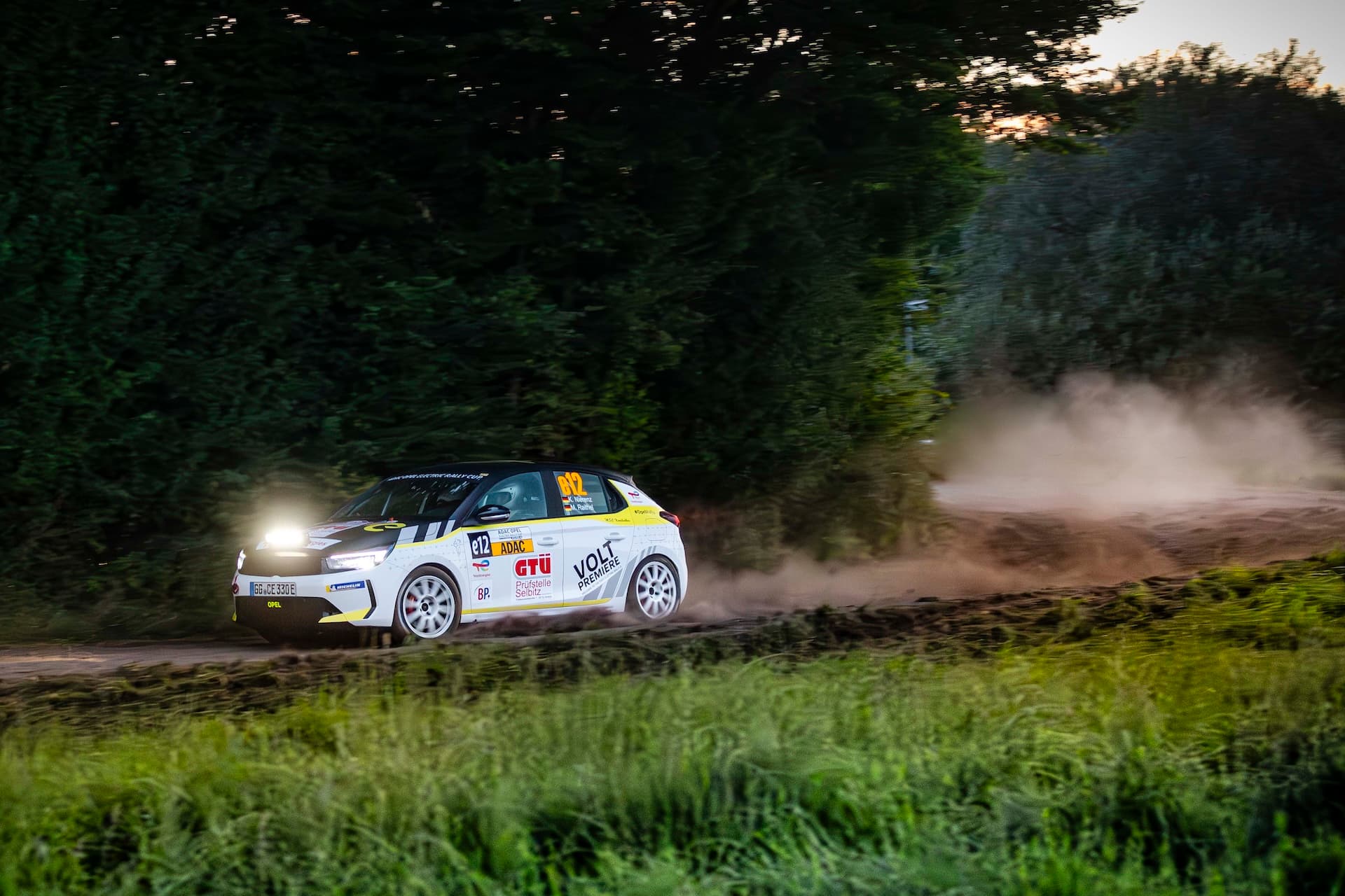 Cover Image for Opel Corsa Electric Rally Cup geht in die fünfte Saison