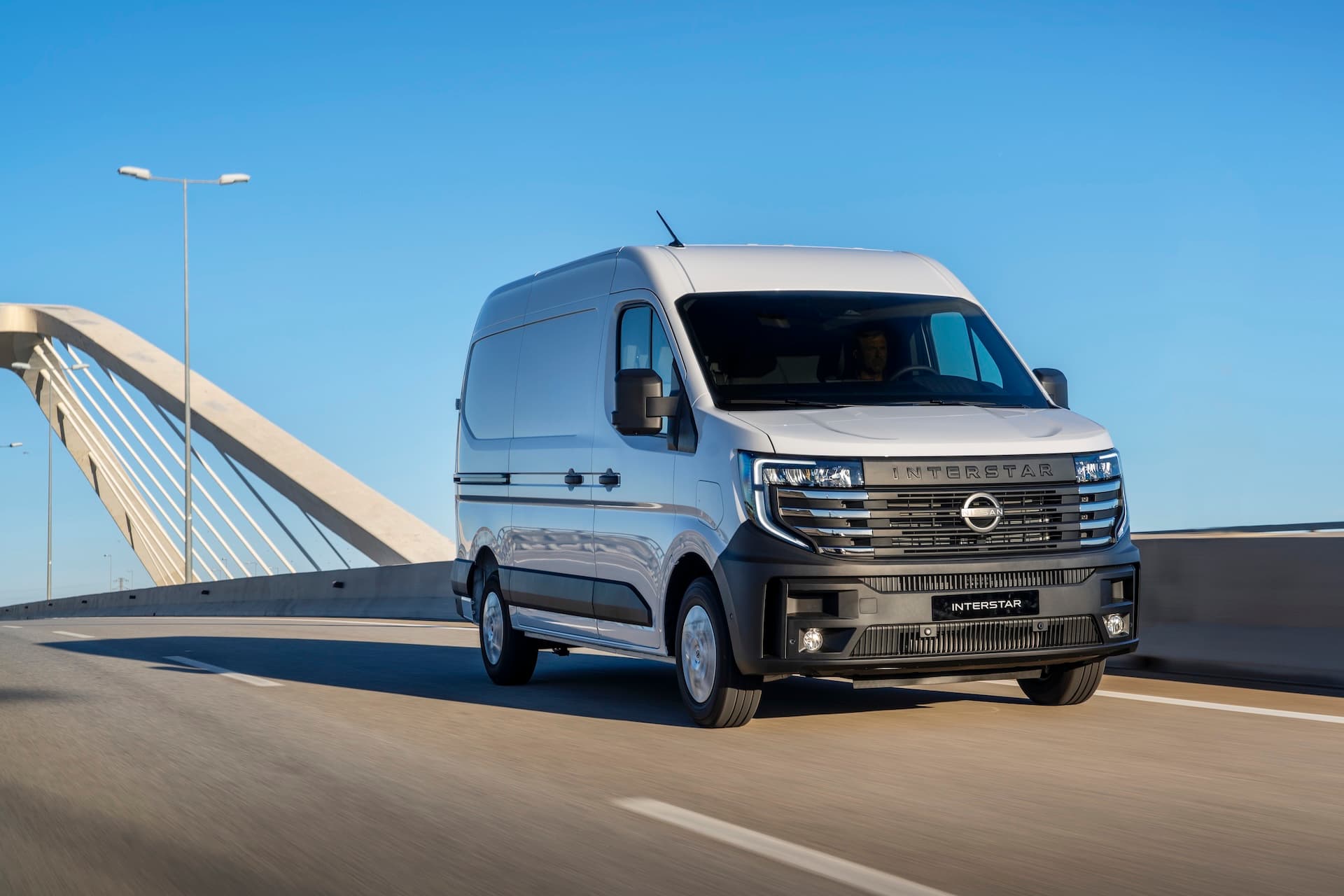 Cover Image for Elektrotransporter Nissan Interstar-e in neuer Basisversion erhältlich