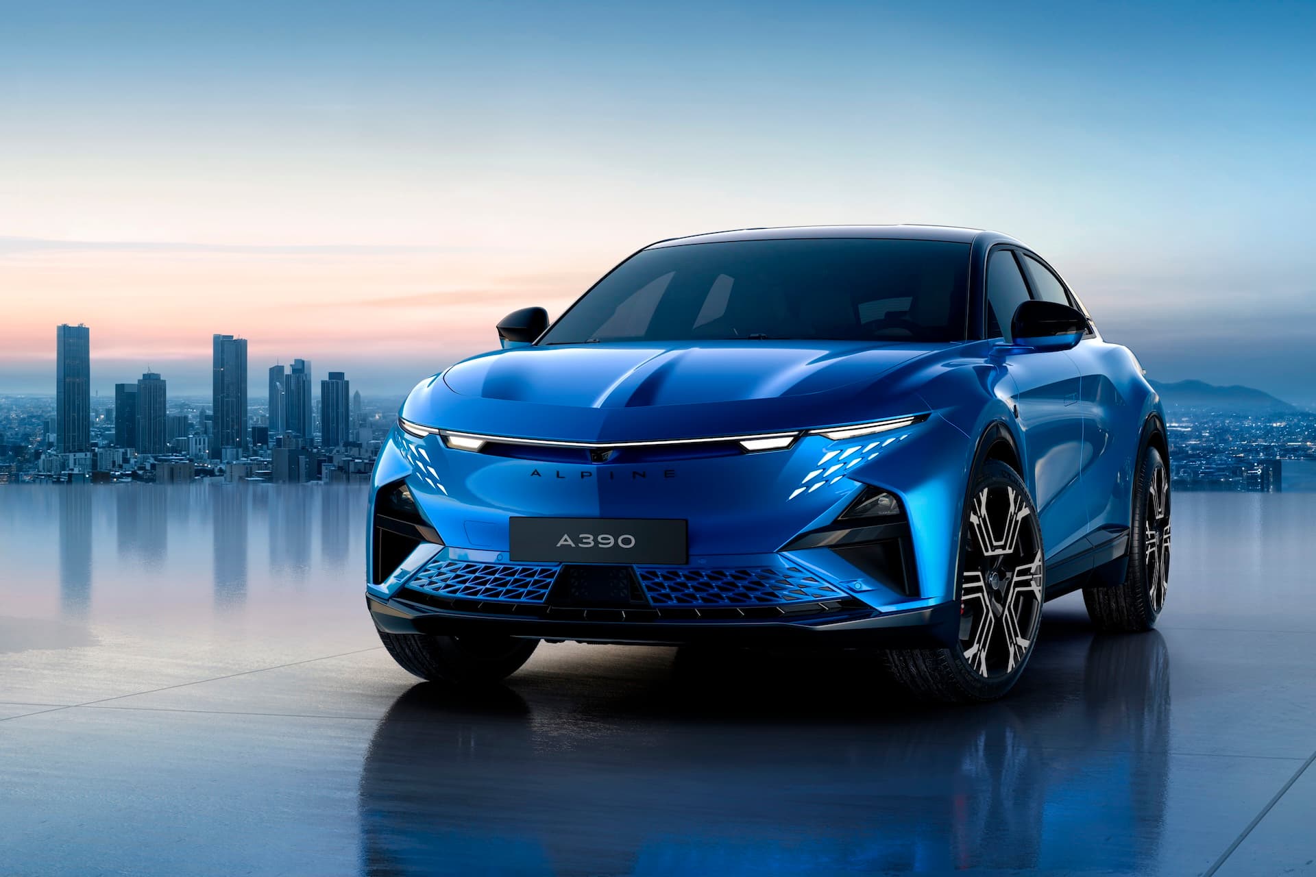 Cover Image for Alpine A390: Ein neues Kapitel französischer Sportlichkeit
