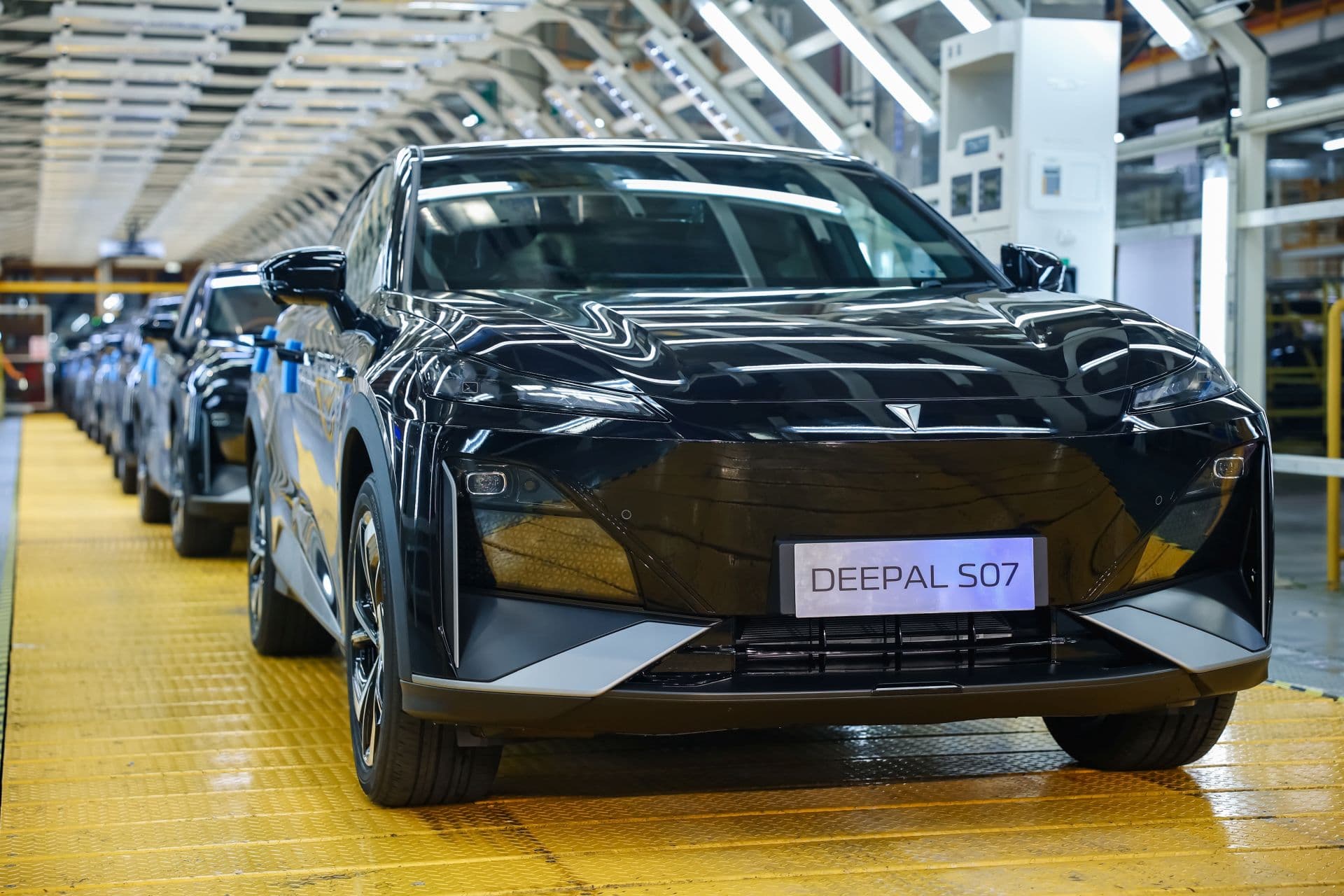 Cover Image for China: Fusion von Changan und Dongfeng ist gescheitert