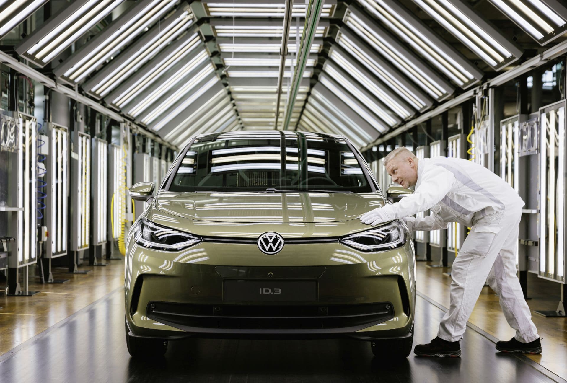 Cover Image for Europa: VW bei E-Autos führend, BYD überholt Tesla