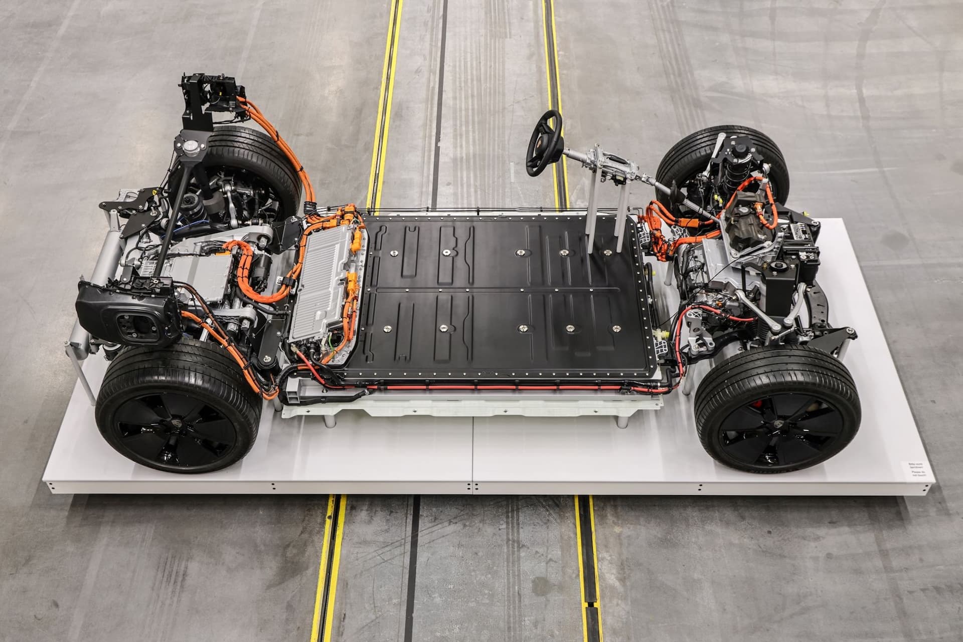 Cover Image for Die Geheimnisse der Batterie-Entwicklung bei Porsche