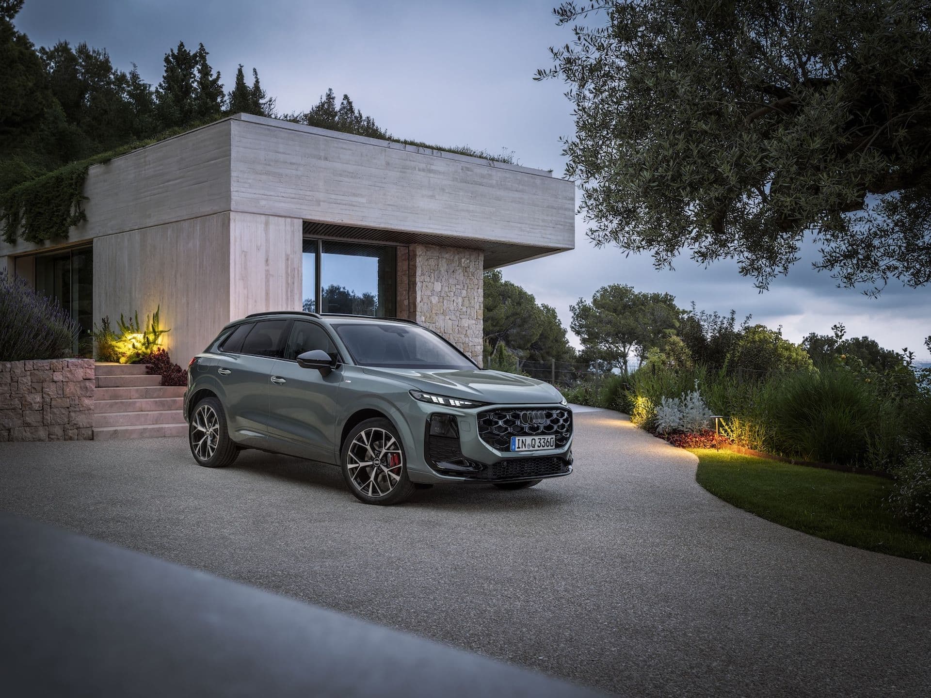 Cover Image for Audi Q3: Plug-in statt E-Antrieb – war mehr nicht drin?