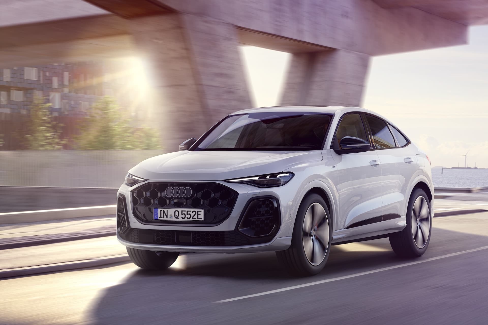 Cover Image for Audi Q5 Plug-in-Hybrid jetzt mit bis zu 100-Elektro-Kilometern
