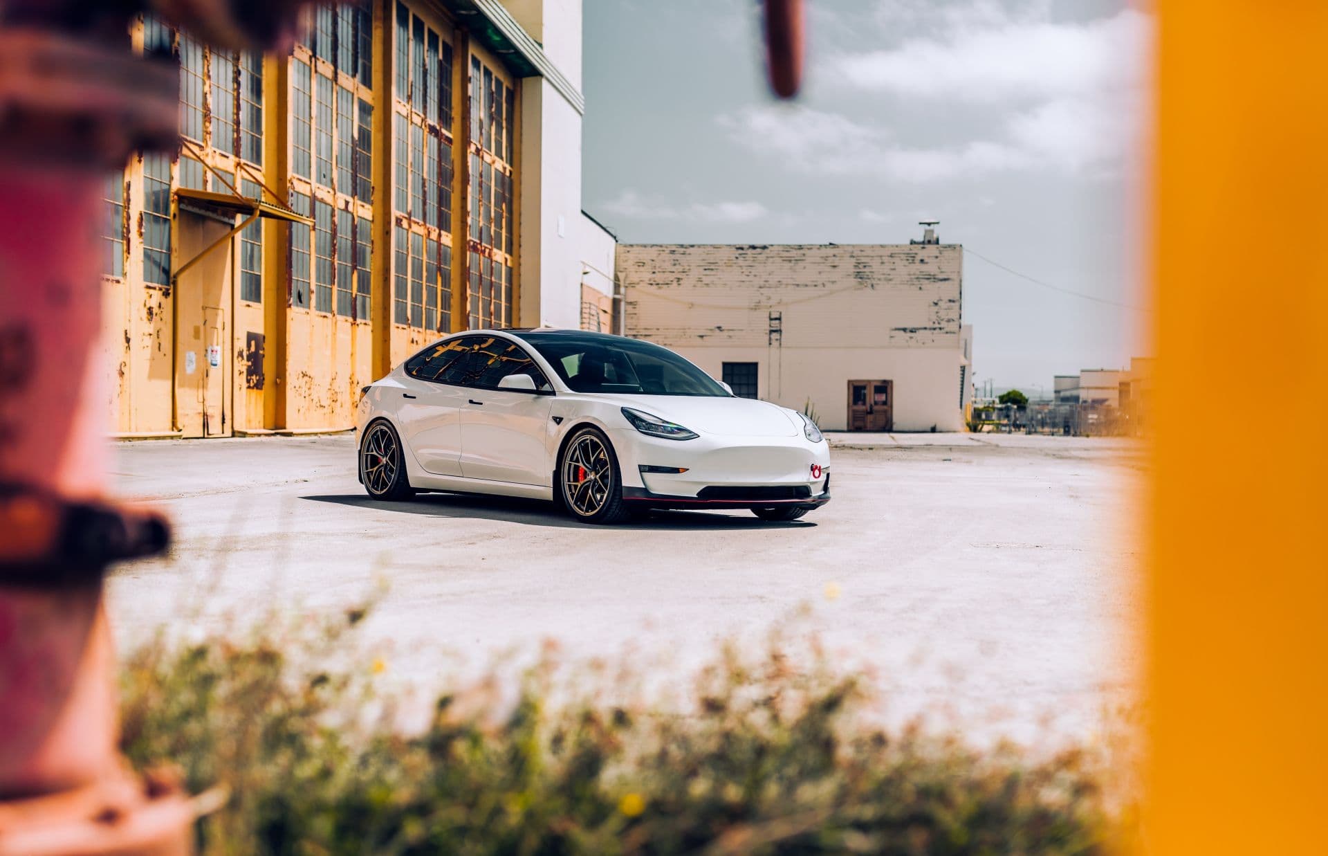 Cover Image for Erste autonome Lieferung eines Tesla Model Y in Austin